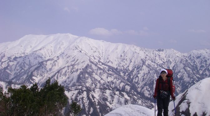 二王子岳～赤津山～門内岳～門内沢～梅花皮荘