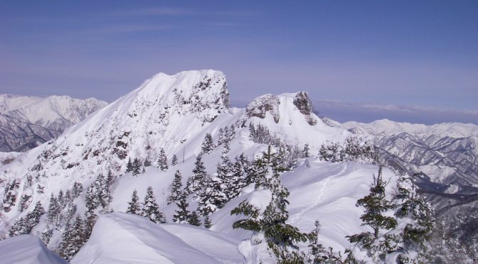 鹿俣山～獅子ケ鼻山～剣ケ峰山～武尊山～川場スキー場
