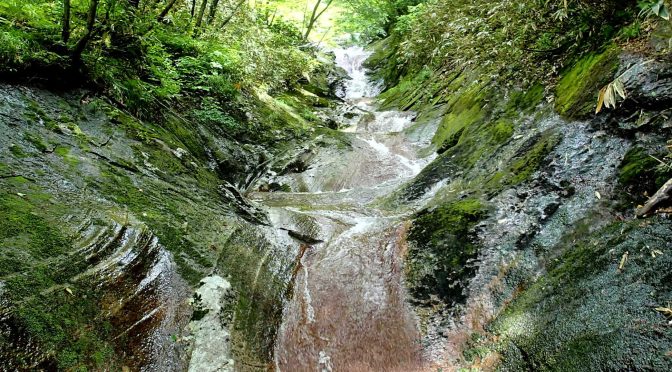 酸川赤留川〜中ノ沢下降