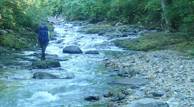 栃ヶ森山塊　 仙北街道（手倉〜姥懐〜柏峠〜小出川〜栃川〜ツナギ沢〜大胡桃山〜小胡桃山〜下嵐江）